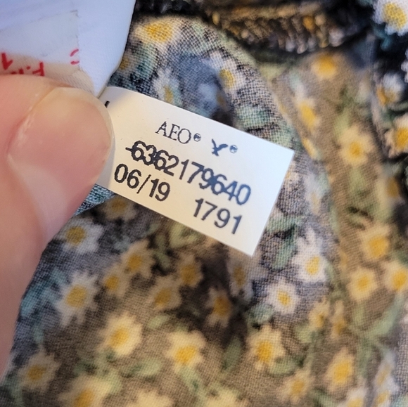 American Eagle Black Yellow Dainty Floral Print Halter Top - Picture 6 of 10